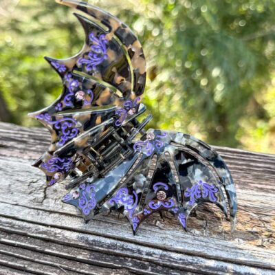 Bat Boys Claw Clip – Violet